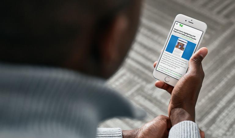 hero_google-amp.jpg A user of Google AMP on a mobile device.