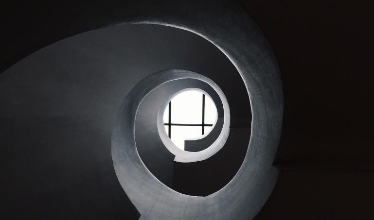 A spiral well