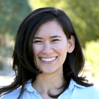 headshot_helen.jpg Thumbnail